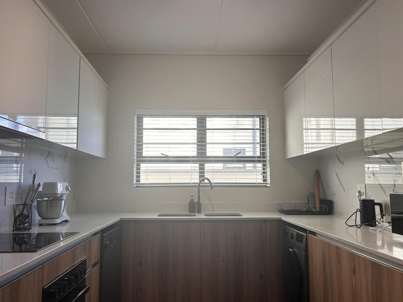 3 Bedroom Property for Sale in Sandown Western Cape